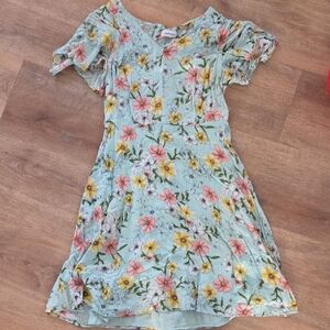 5 For 25$ Calvin Klein Multicolor Floral Dress